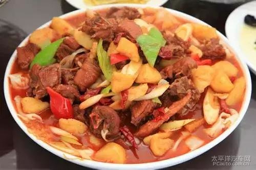 新疆美食与辽宁文化的独特交融