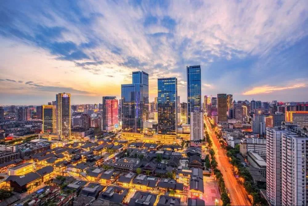 新疆与北京，两座城市的独特魅力